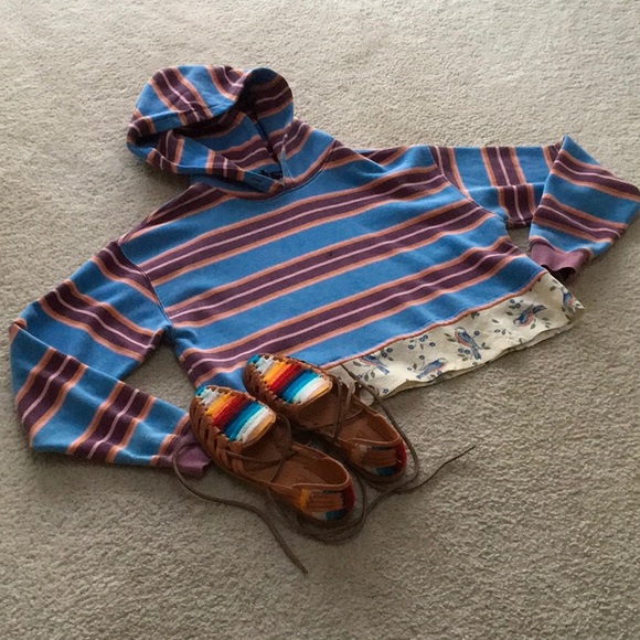 URBAN OUTFITTERS OUT FROM UNDER/STRIPED CROPPEDw BLUE BIRDS HOODIE - Picture 1 of 7